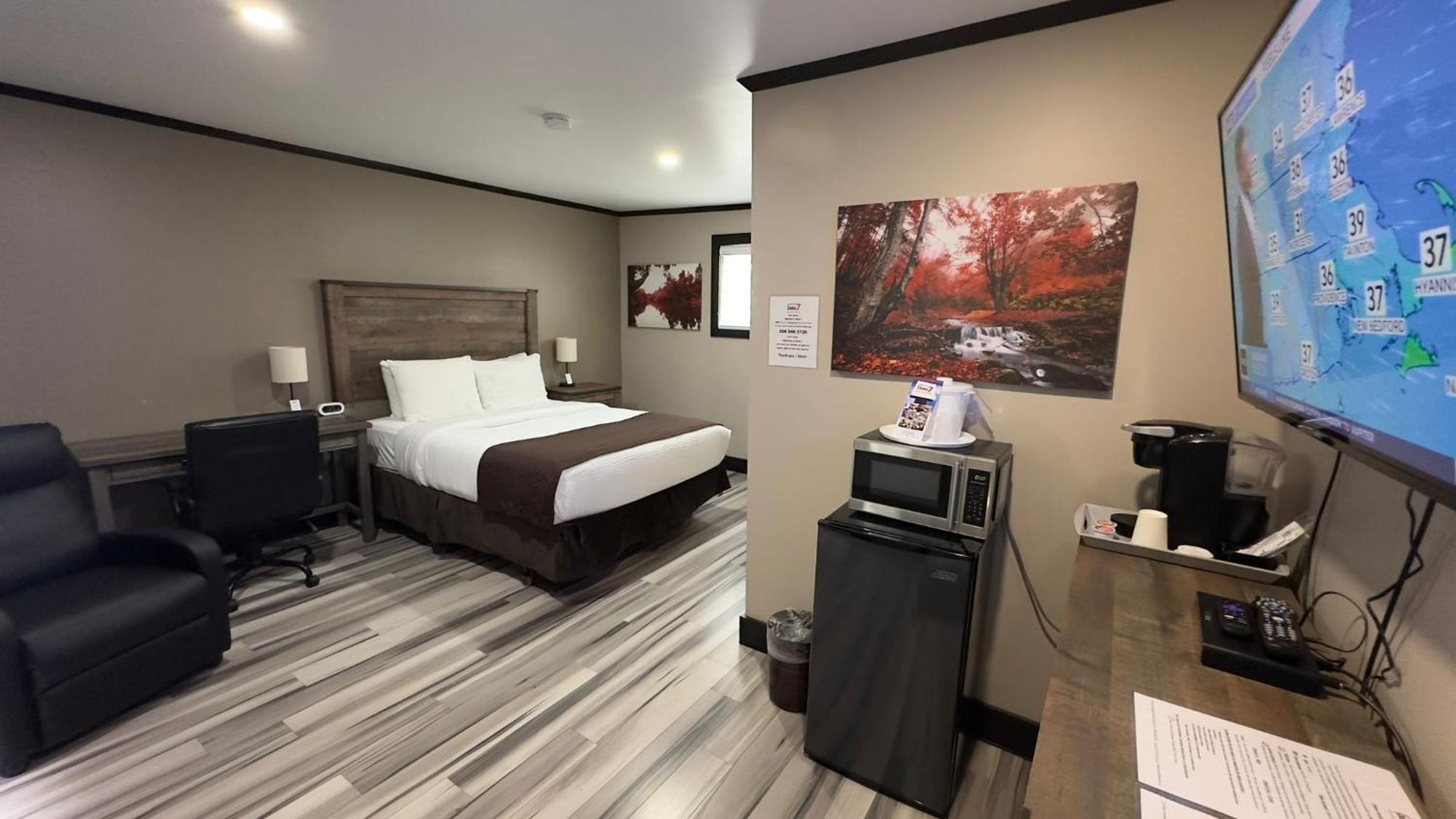 Motel 7 Inn & Suites Beresford Экстерьер фото